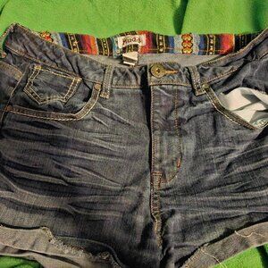 JUNIORS SIZE 13 JEAN SHORTS
